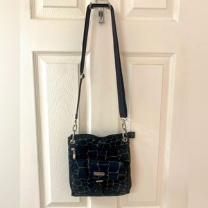 Women’s Baggallini Purse